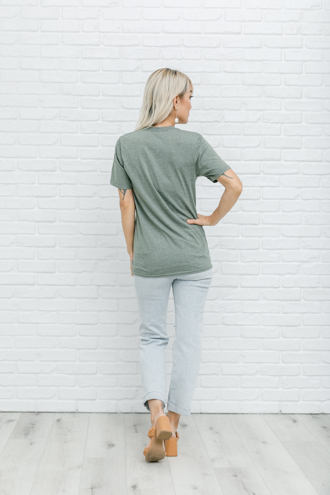 ONLINE EXCLUSIVE Green Thumb Graphic Tee