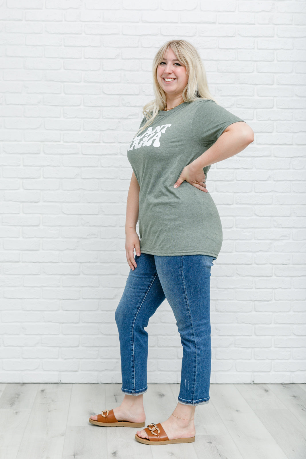 ONLINE EXCLUSIVE Green Thumb Graphic Tee