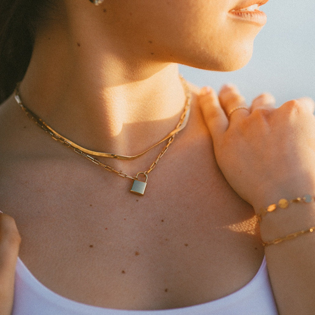 ONLINE EXCLUSIVE Jade Herringbone Necklace