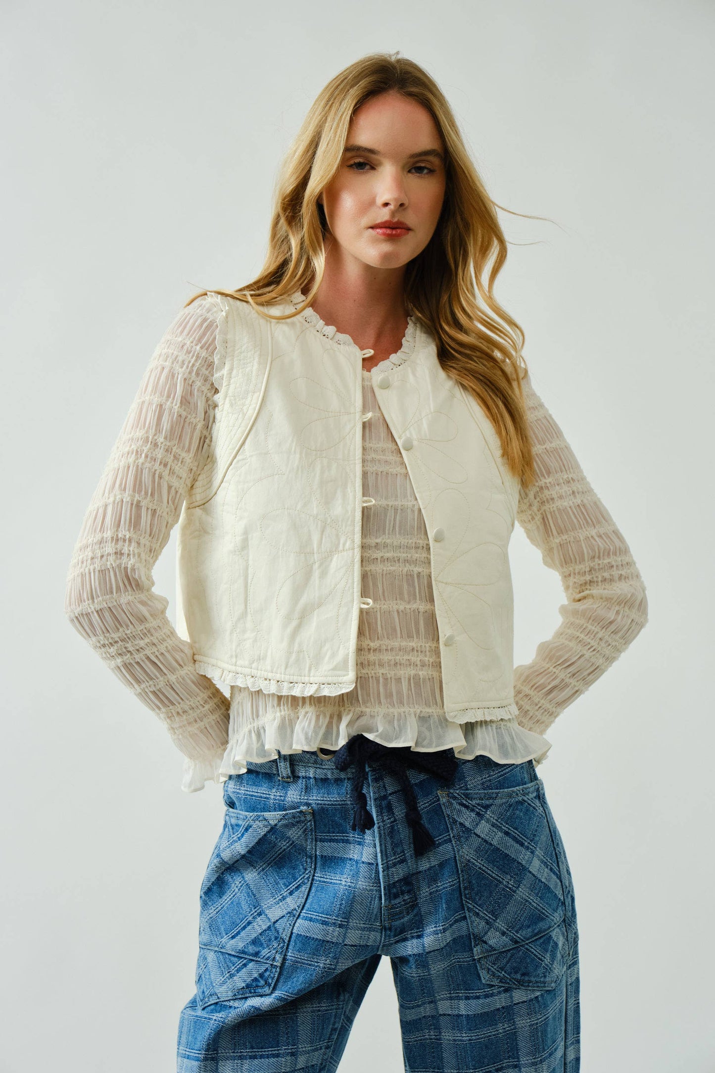 LOVELY COTTON QUILTED RUFFLE VEST