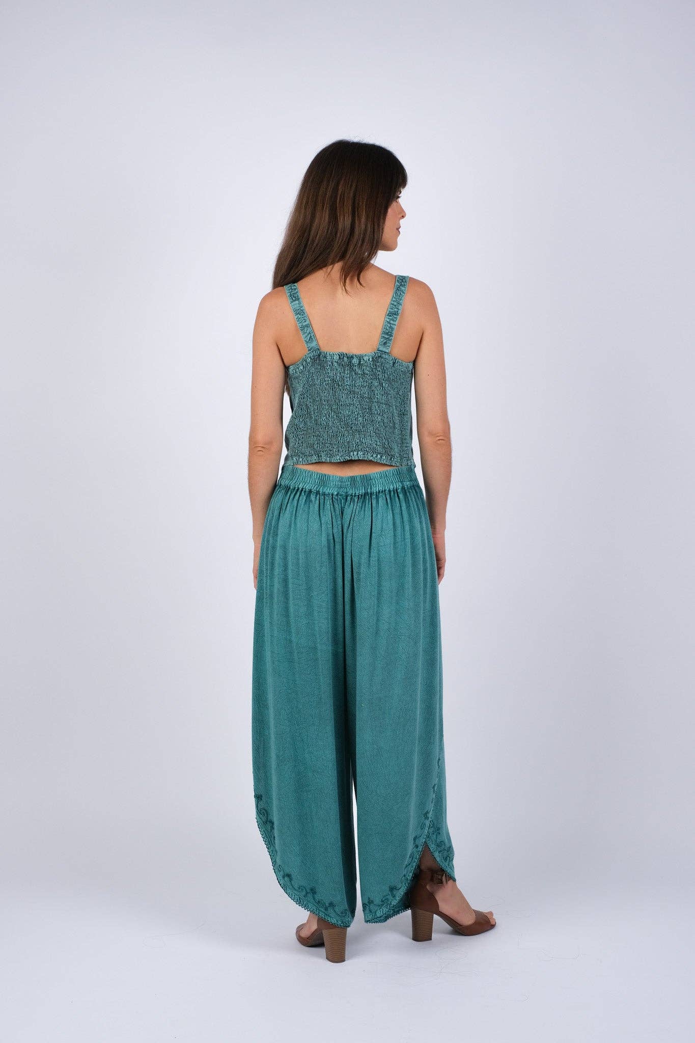 Handcrafted OS Sea Embroidered Tank Top