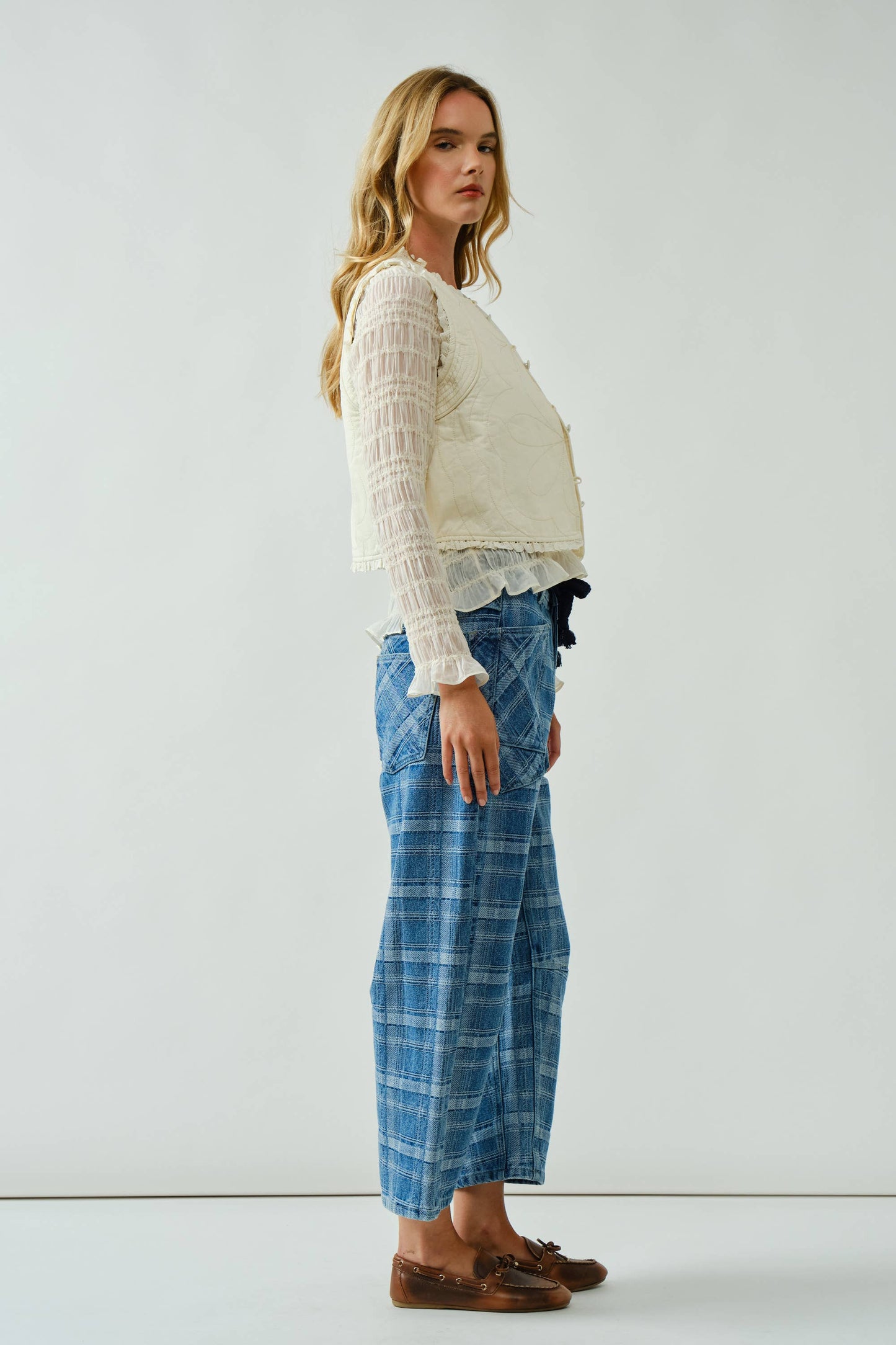 LOVELY COTTON QUILTED RUFFLE VEST