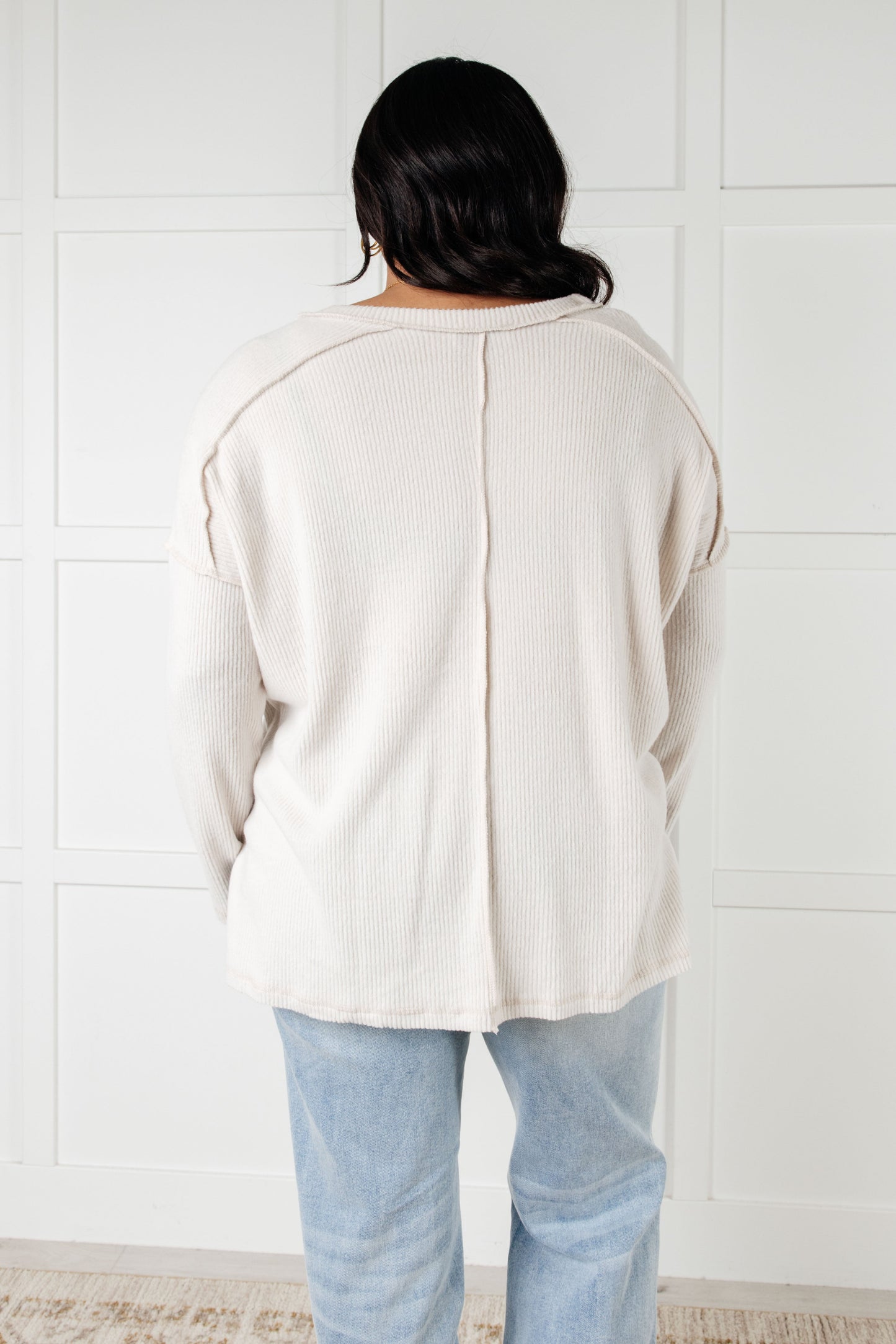 ONLINE EXCLUSIVE Basically Freezing Brushed Hacci Top in Sand Beige
