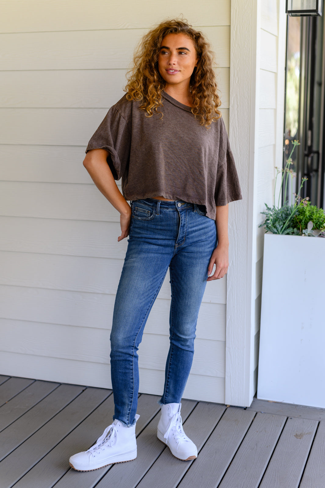 ONLINE EXCLUSIVE Can't Handle It Cropped T-Shirt
