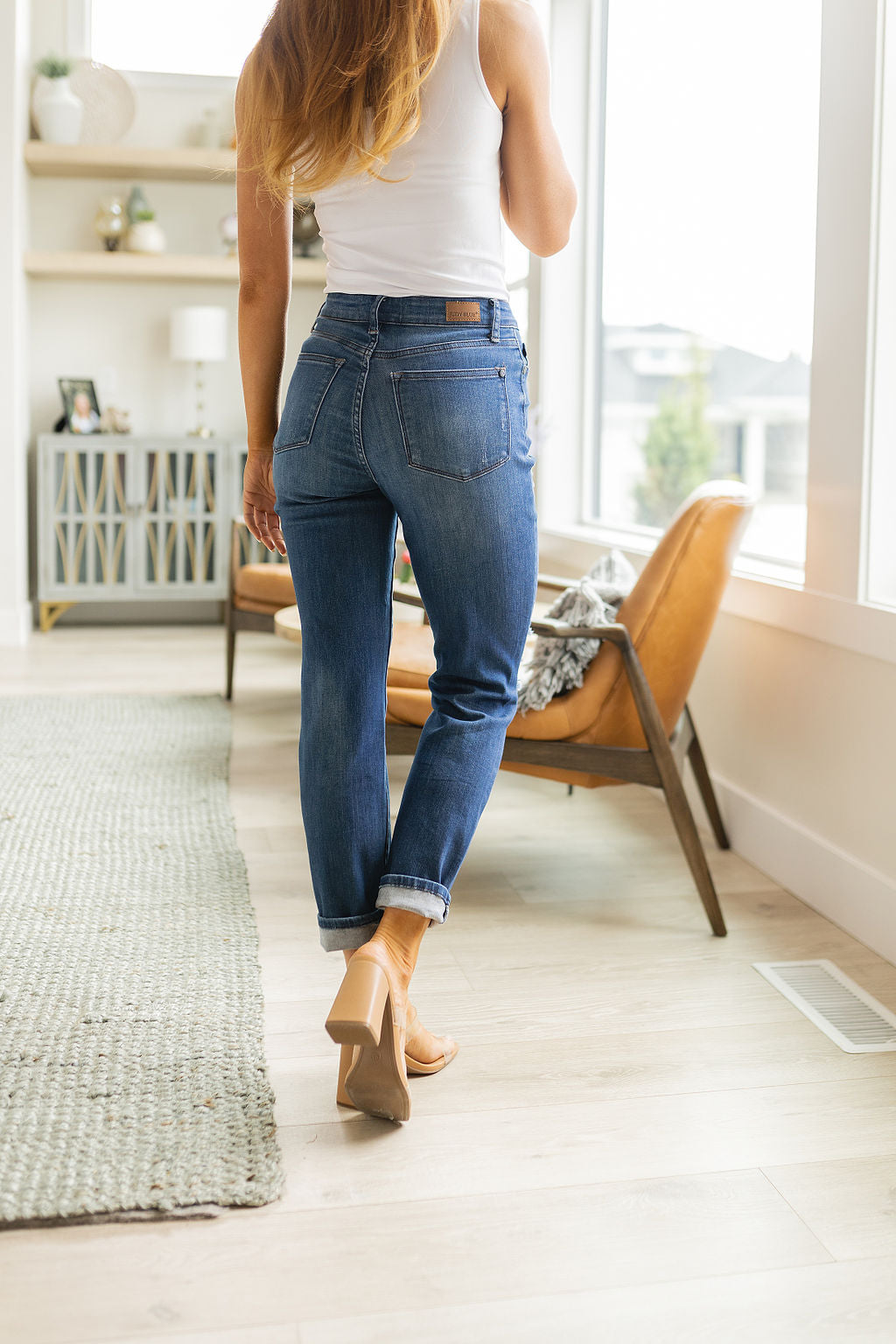 ONLINE EXCLUSIVE JUDY BLUE Colt High Rise Button Fly Distressed Boyfriend Jeans