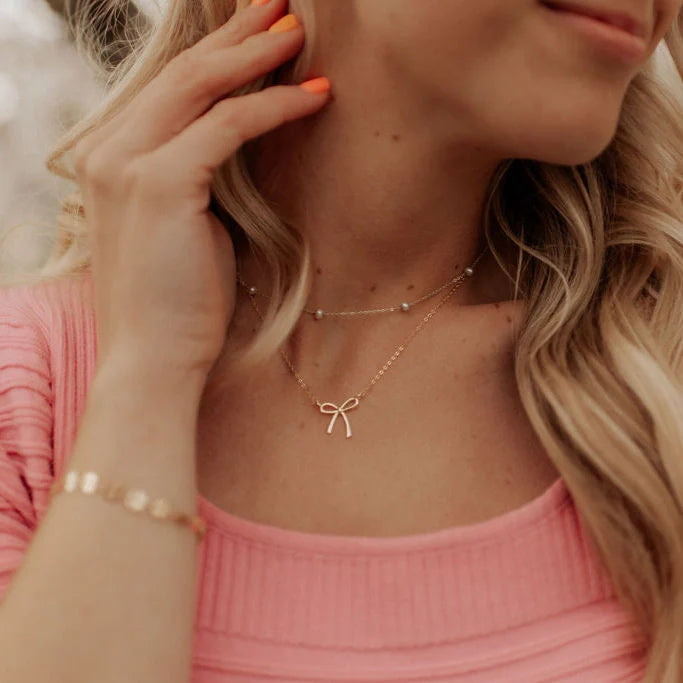ONLINE EXCLUSIVE Lily Bow Necklace