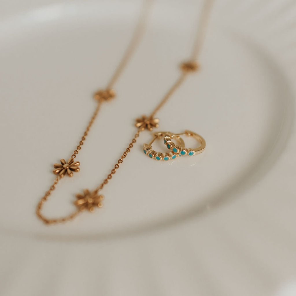 ONLINE EXCLUSIVES Gaby Turquoise Hoops