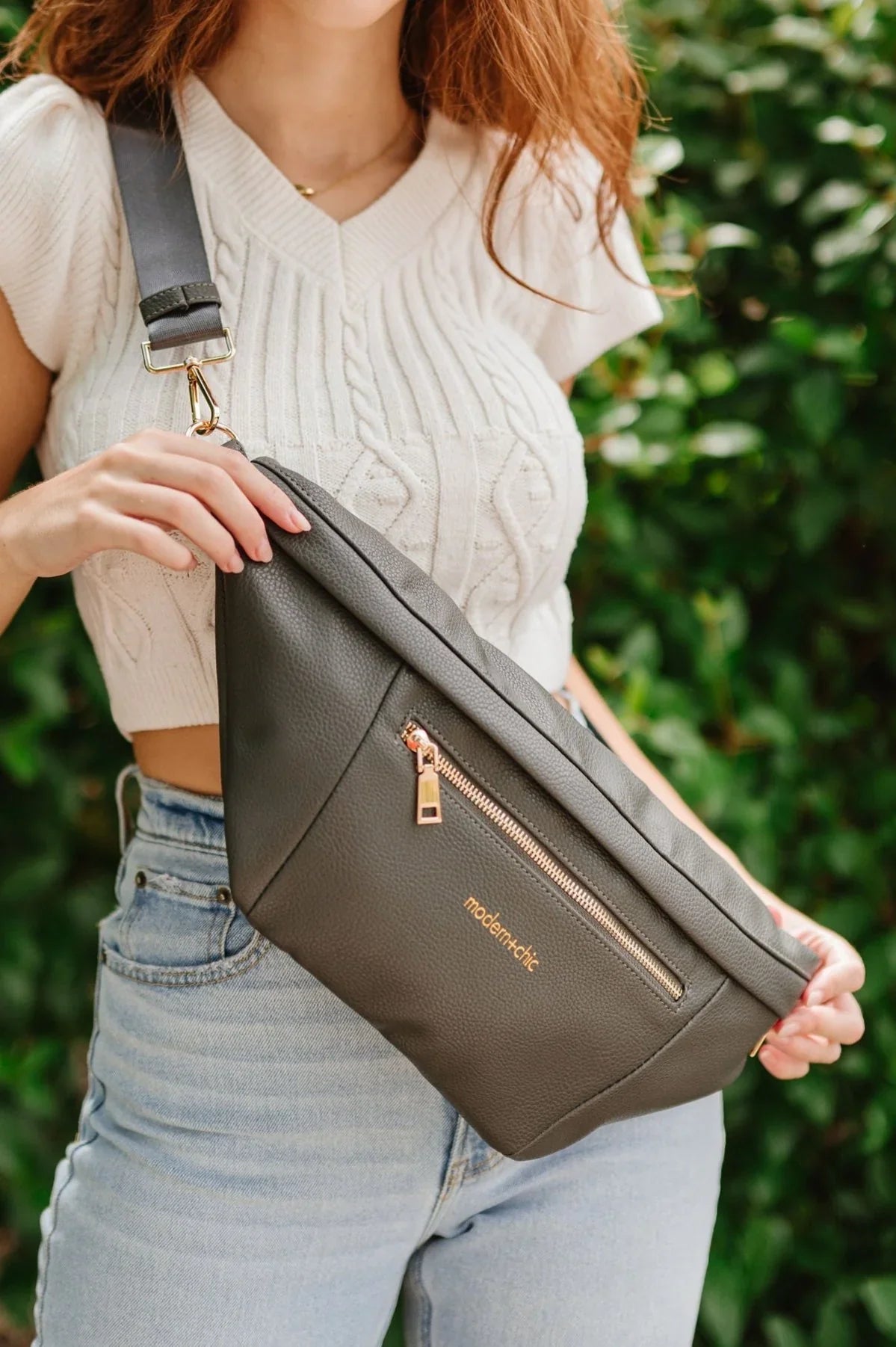 ONLINE EXCLUSIVE Presley Oversized Sling Bag