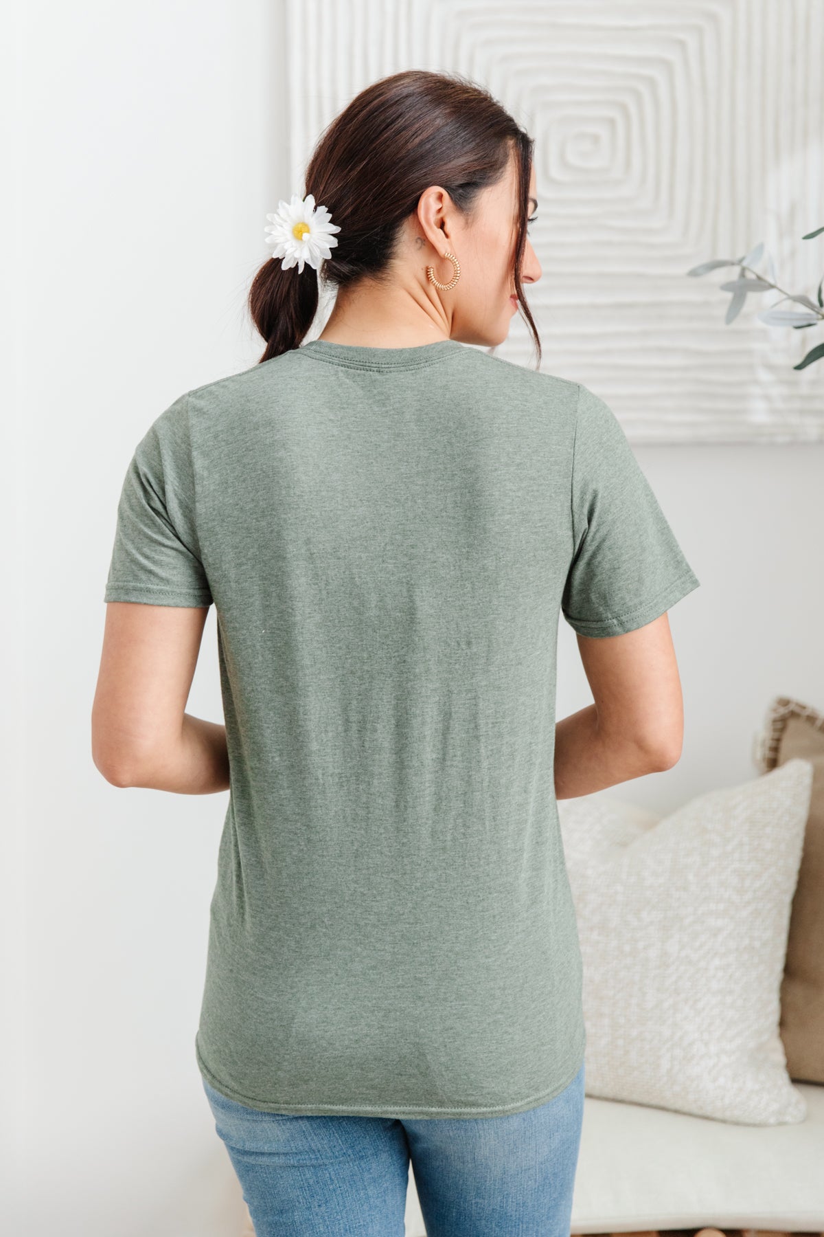 ONLINE EXCLUSIVE Green Thumb Graphic Tee