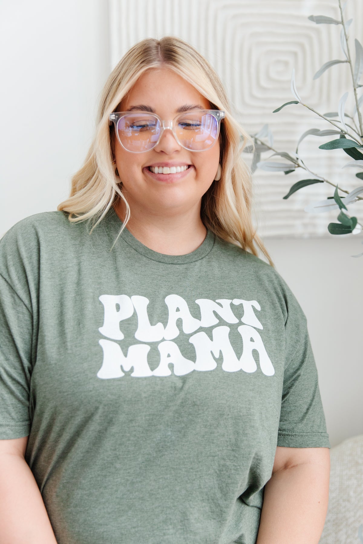 ONLINE EXCLUSIVE Green Thumb Graphic Tee