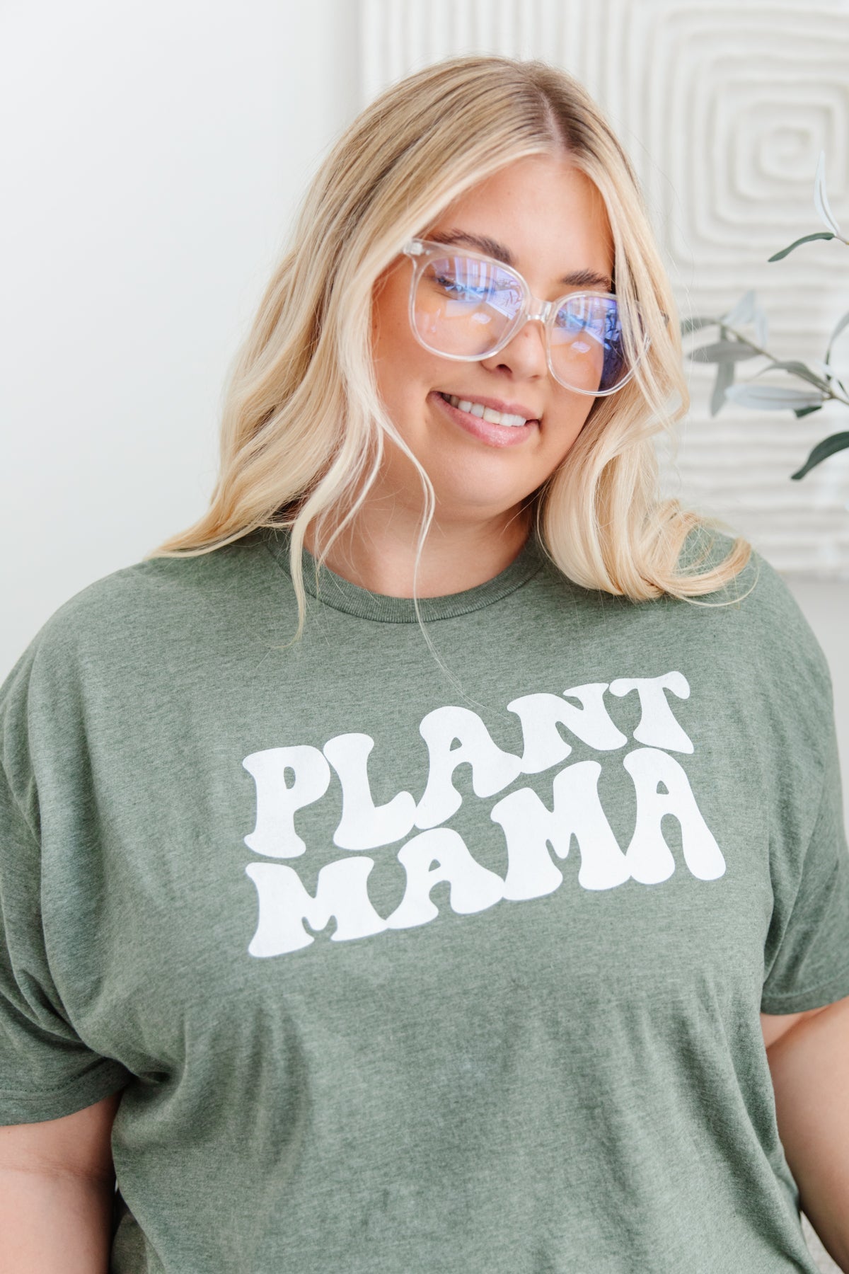 ONLINE EXCLUSIVE Green Thumb Graphic Tee