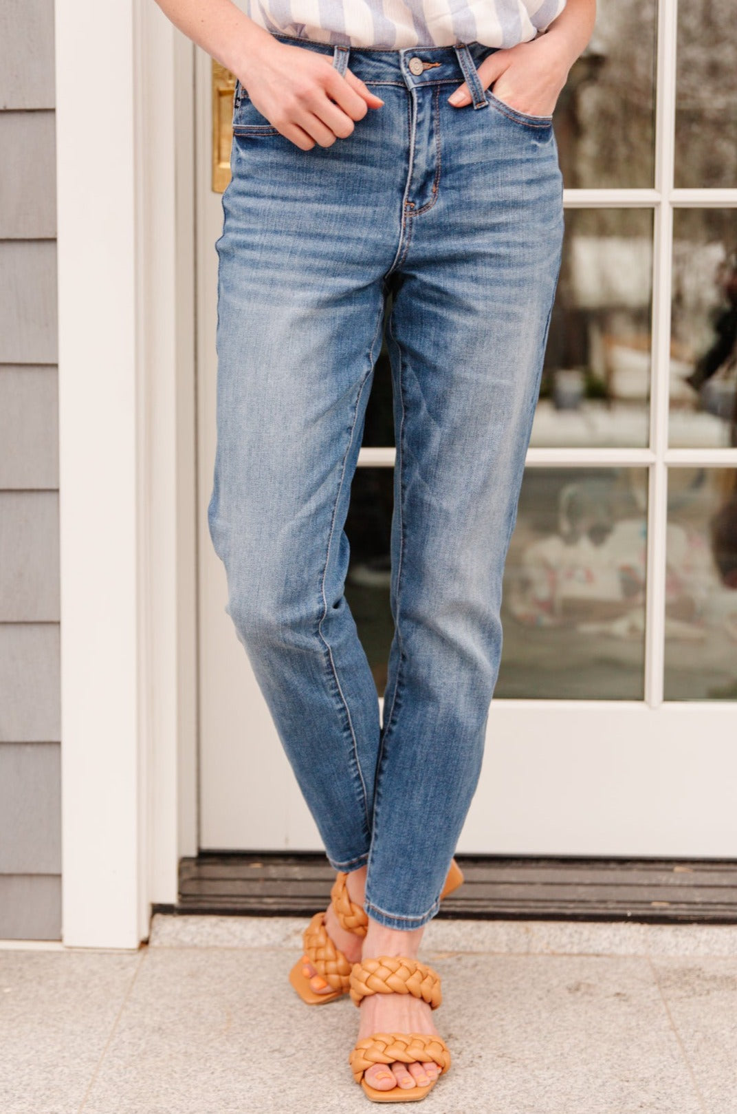 ONLINE EXCLUSIVE High Waist Slim Fit Jeans