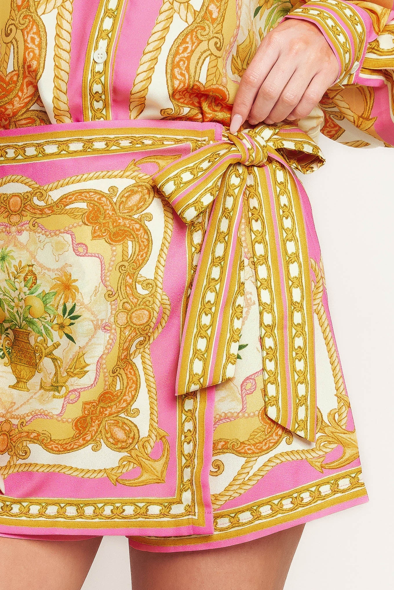 ONLINE EXCLUSIVE - Vintage heiress woven skort