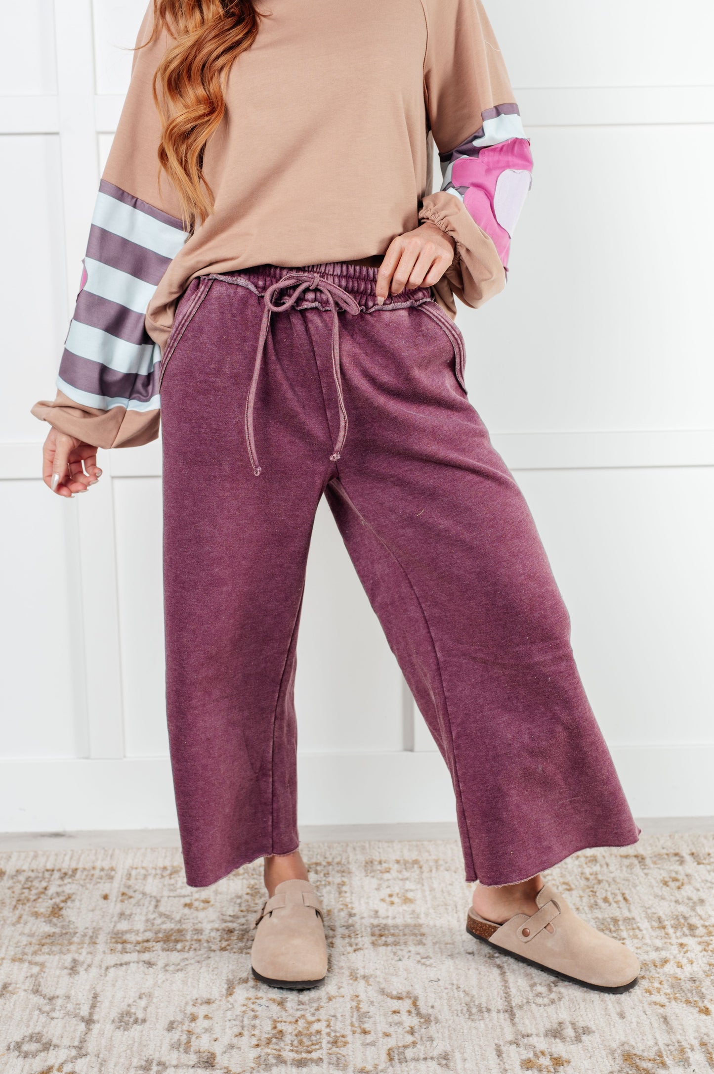 ONLINE EXCLUSIVE In or Out Wide Leg Cropped Pants in Eggplant