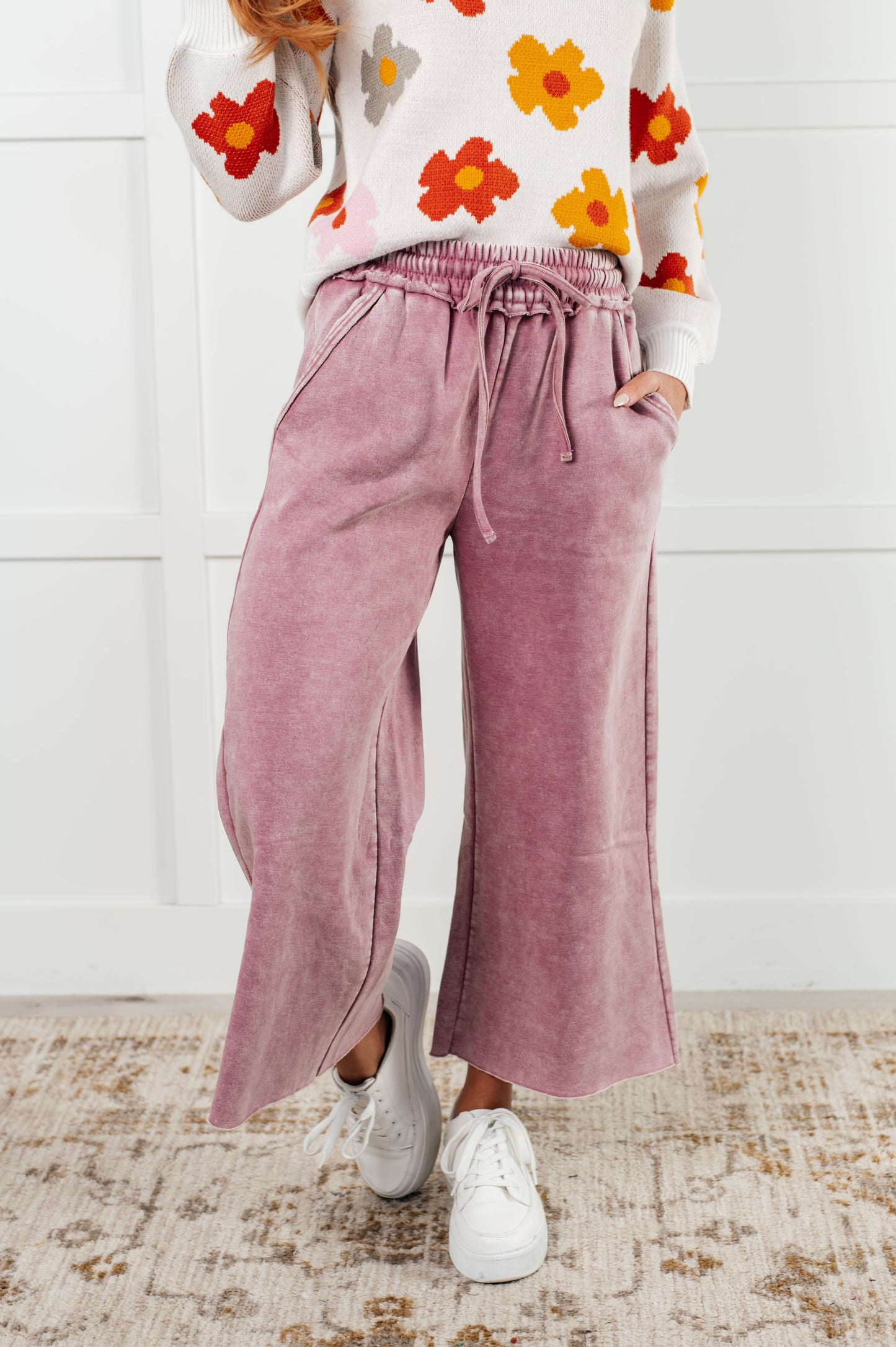 ONLINE EXCLUSIVE In or Out Wide Leg Cropped Pants in Light Rose
