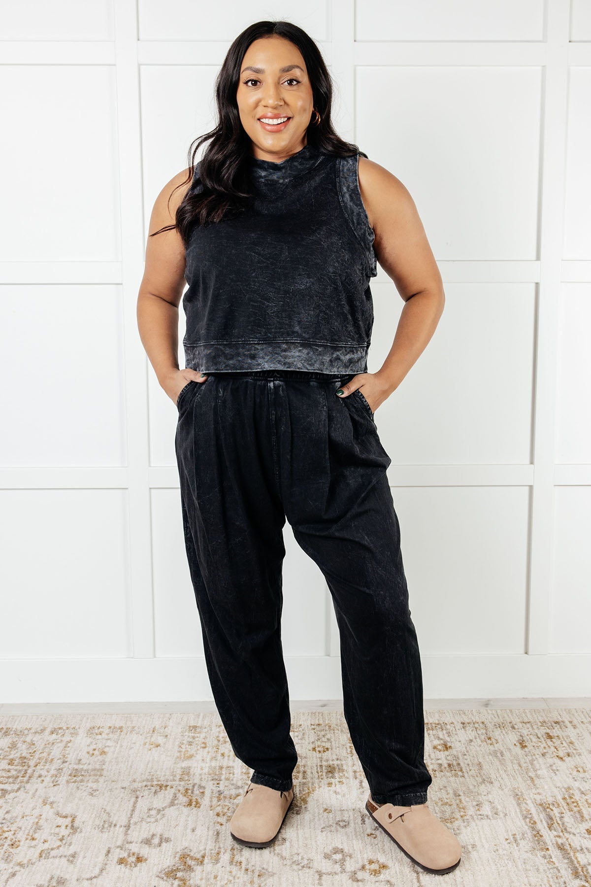 ONLINE EXCLUSIVE Limber Up Straight Leg Sweats in Black