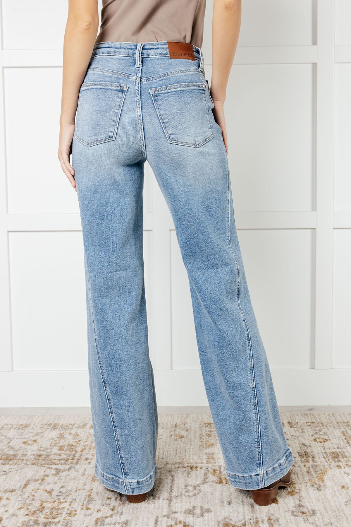 ONLINE EXCLUSIVE JUDY BLUE Melia High Rise Side Seam Detail Wide Leg Jeans