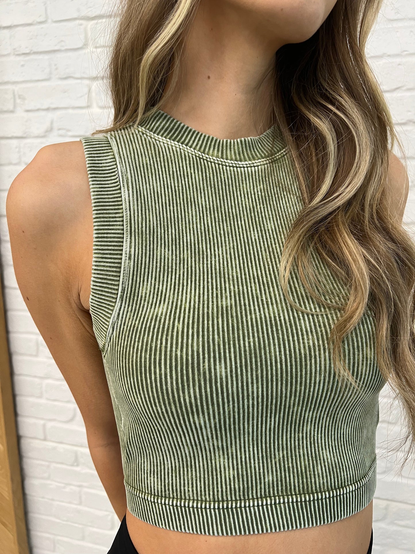 ONLINE EXCLUSIVE Over and Out Cropped Ribbed Tank in Ash Olive