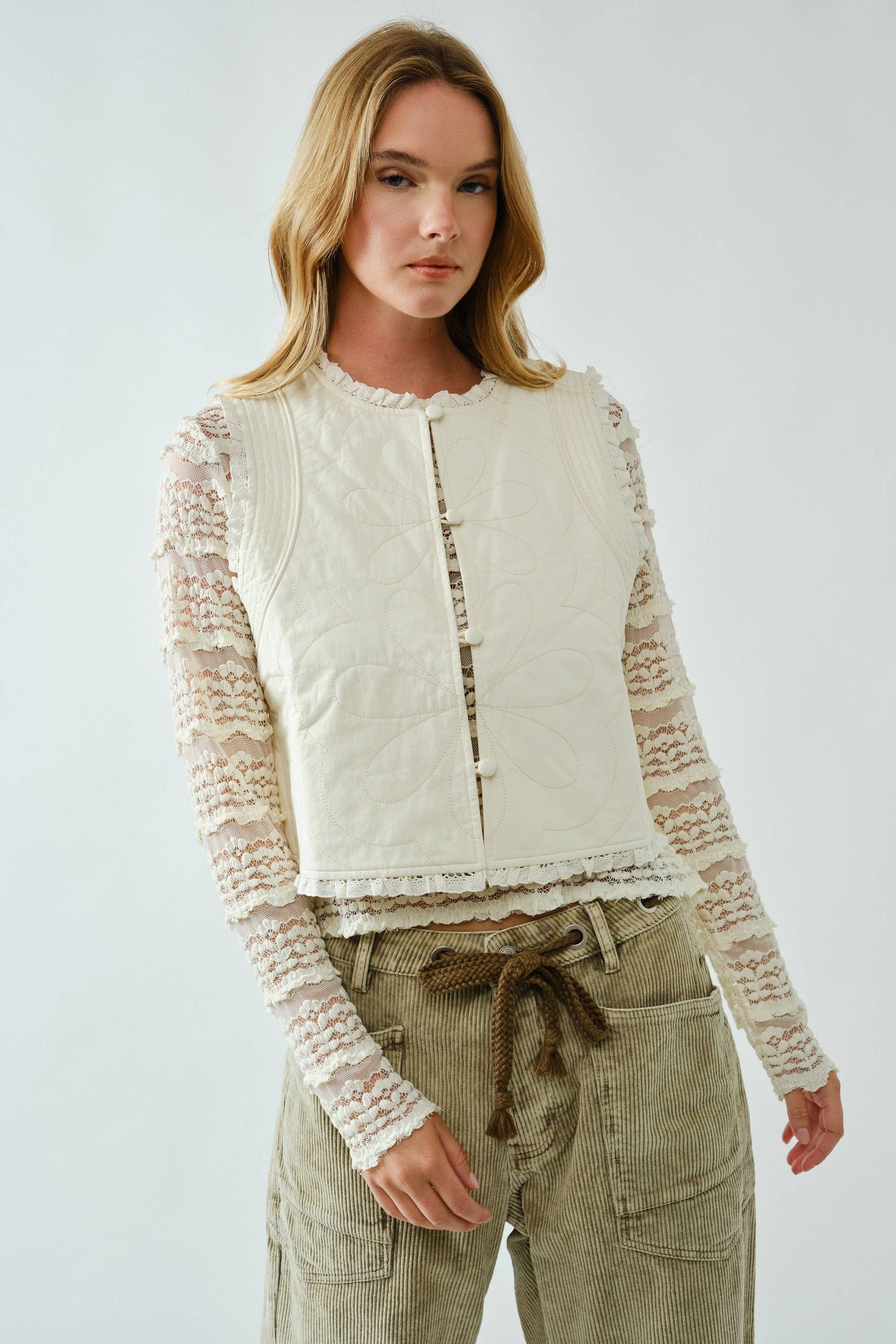 LOVELY COTTON QUILTED RUFFLE VEST