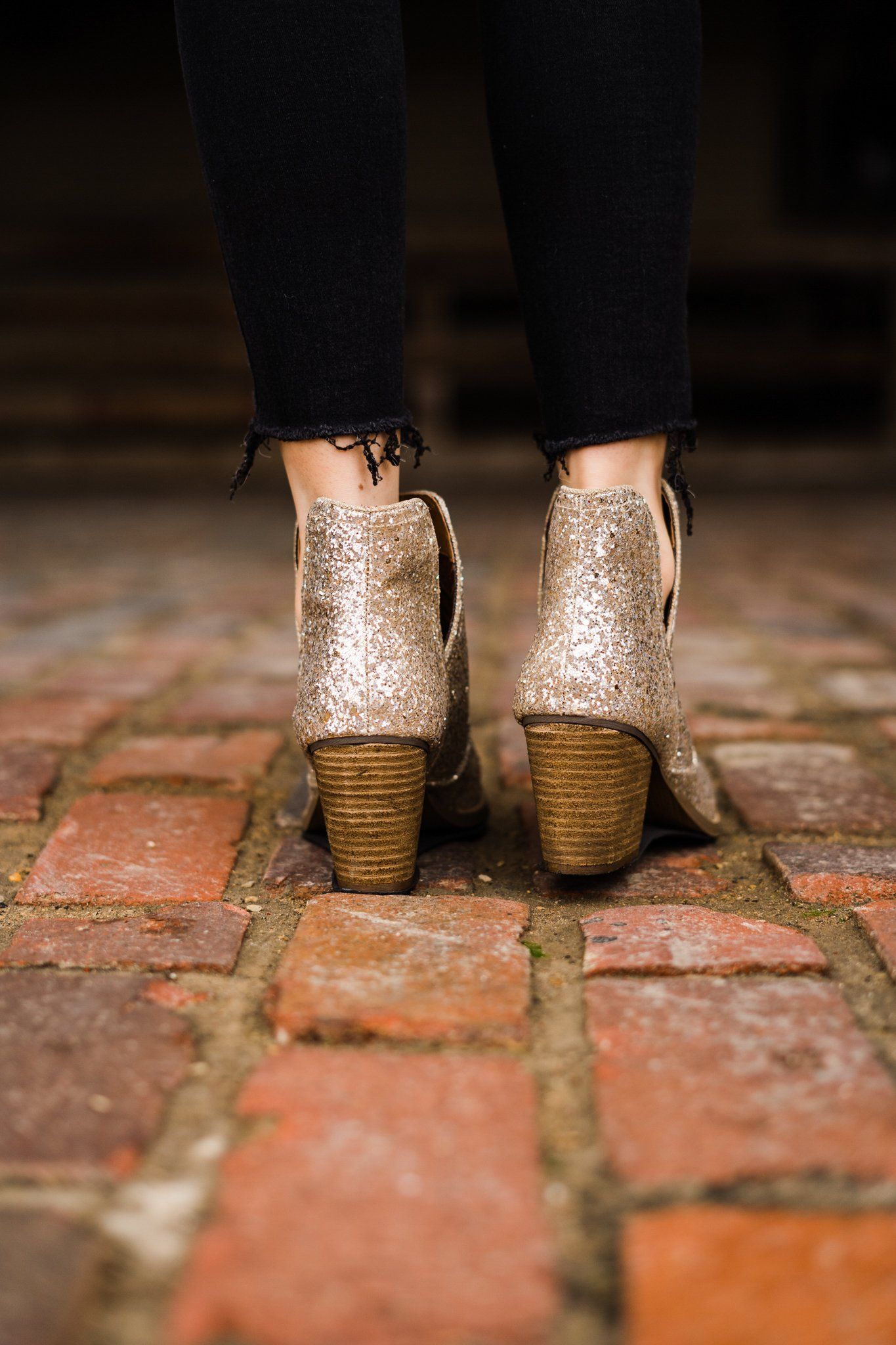 ONLINE EXCLUSIVE Fiera Booties in Gold