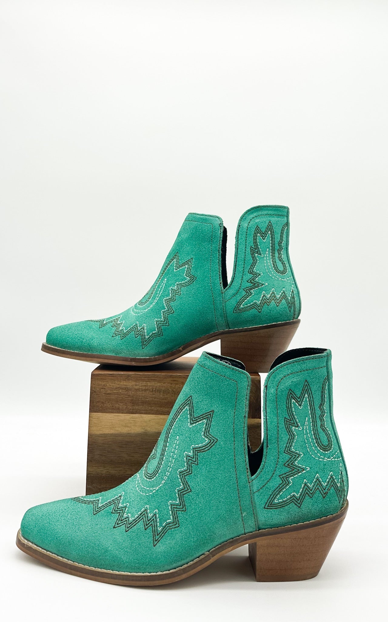 ONLINE EXCLUSIVE Kickin' Booties in Turquoise Suede
