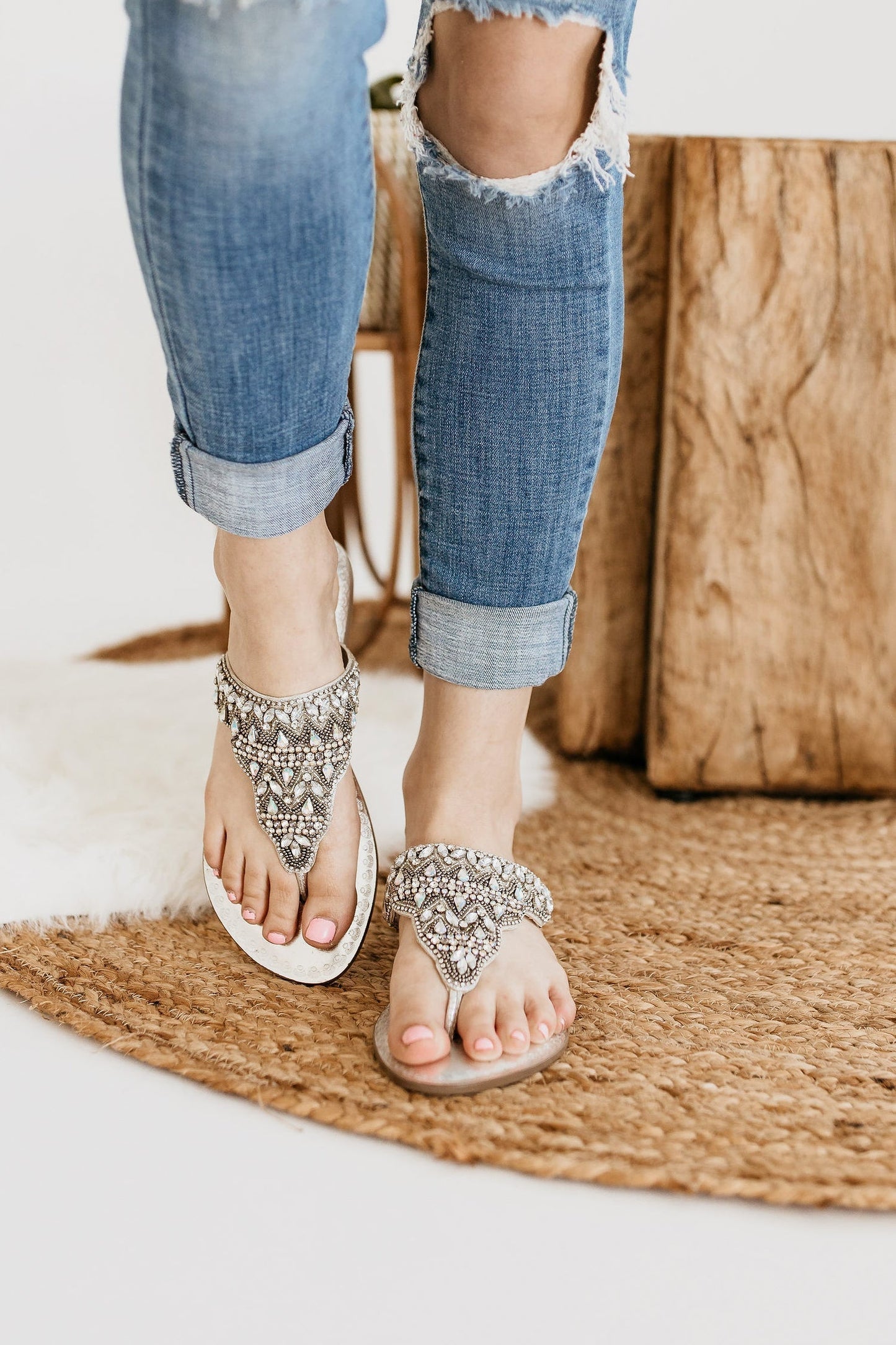 ONLINE EXCLUSIVE Loving U Sandals in Silver