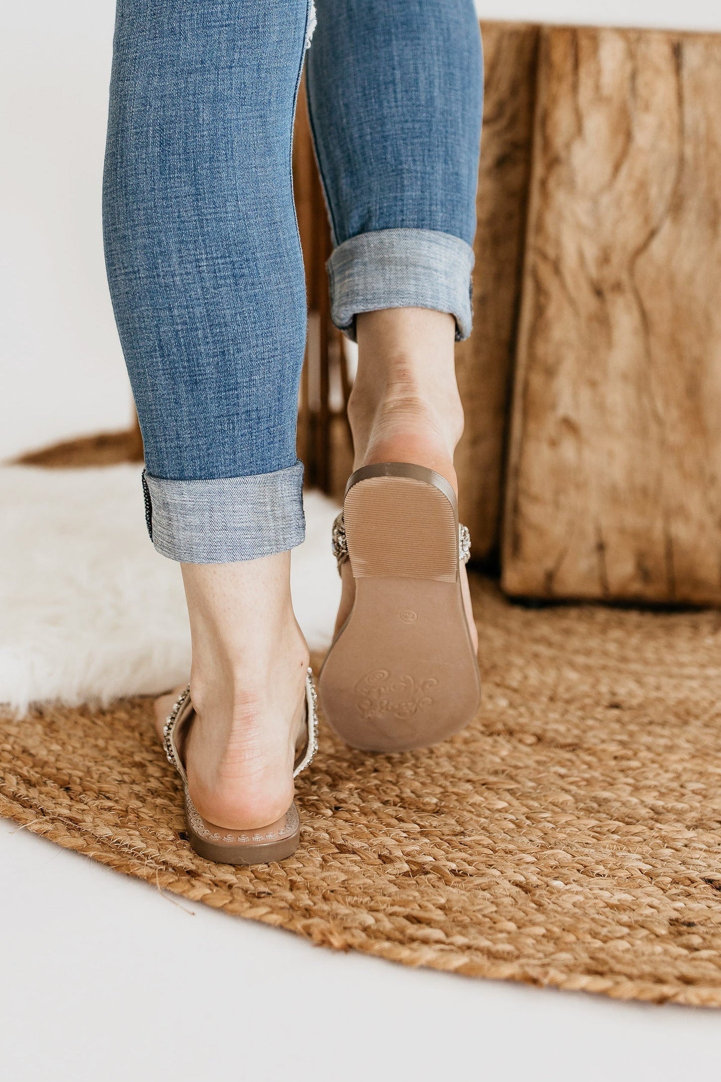 ONLINE EXCLUSIVE Loving U Sandals in Silver