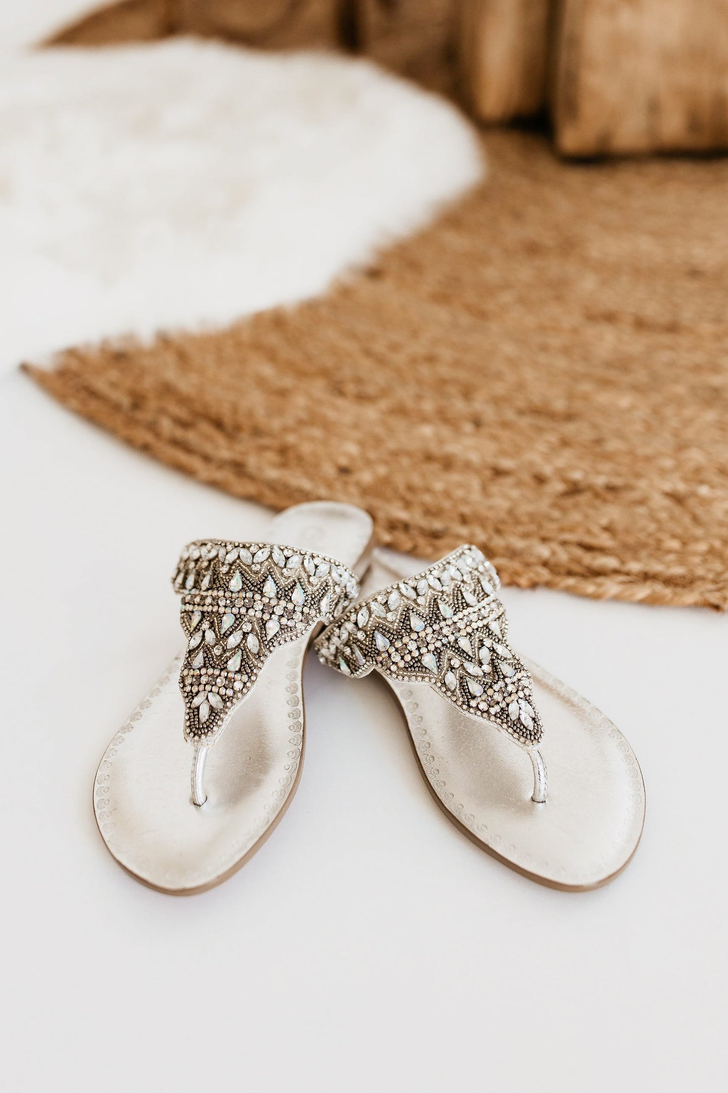 ONLINE EXCLUSIVE Loving U Sandals in Silver