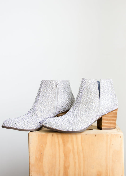 ONLINE EXCLUSIVE Shine Star Rhinestone Bootie in Silver