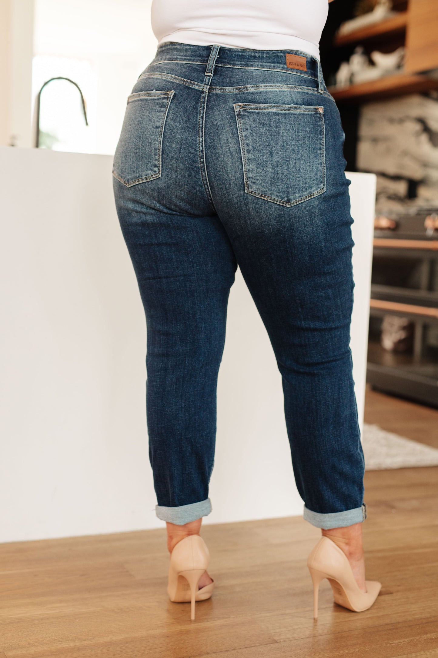 ONLINE EXCLUSIVE JUDY BLUE London Midrise Cuffed Boyfriend Jeans