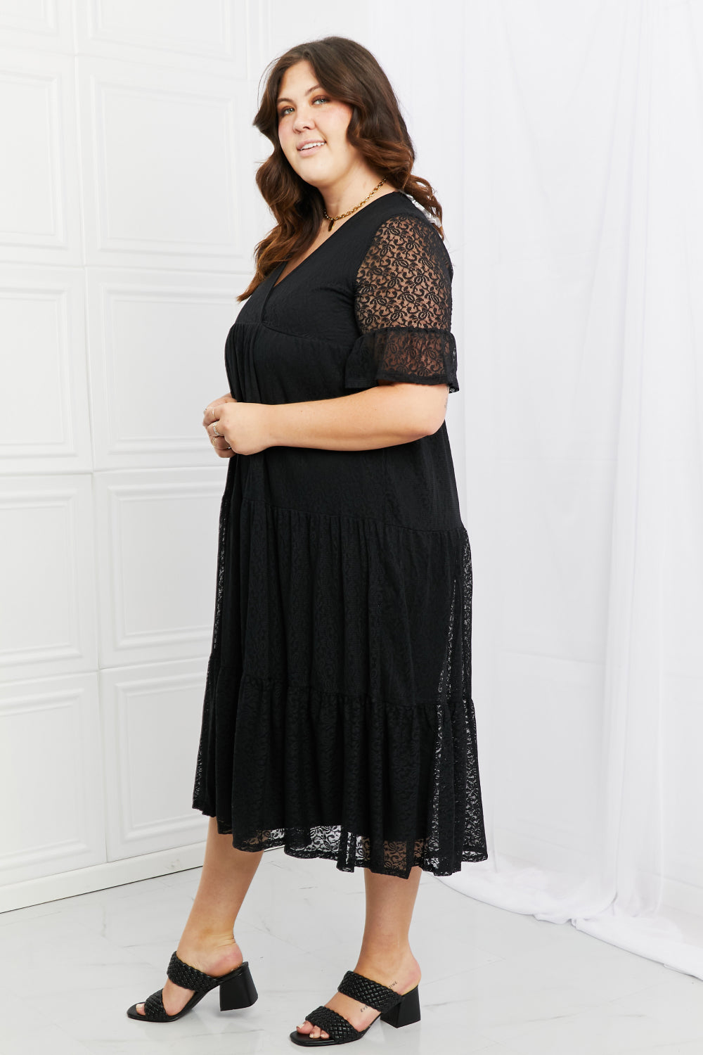 ONLINE EXCLUSIVE P & Rose Lovely Lace Full Size Tiered Dress