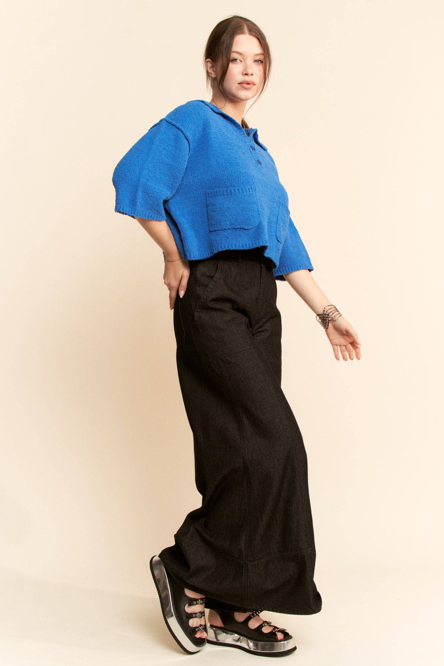 Nora v neck sweater top