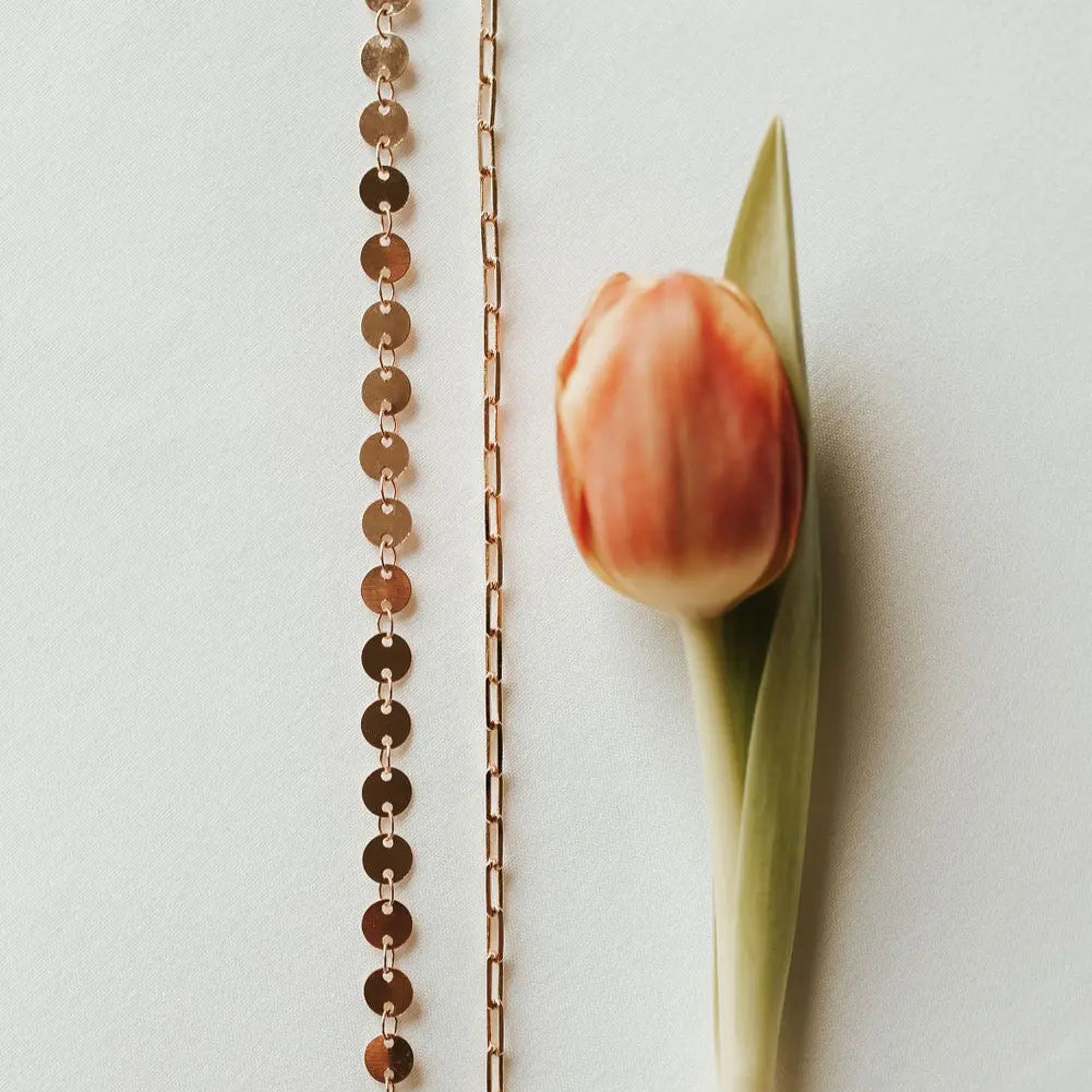 ONLINE EXCLUSIVE - Golden line coin necklace