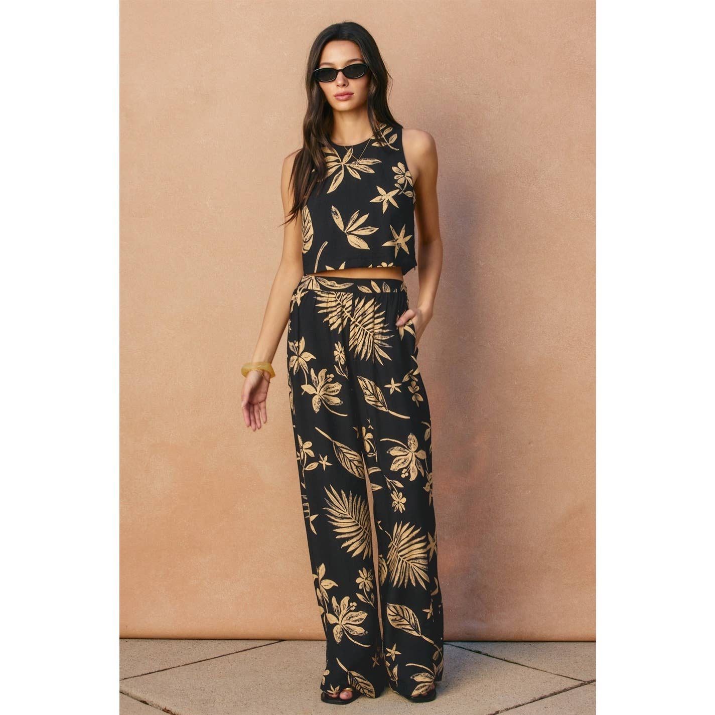 Coconut Kiss Front Pleated Pants
