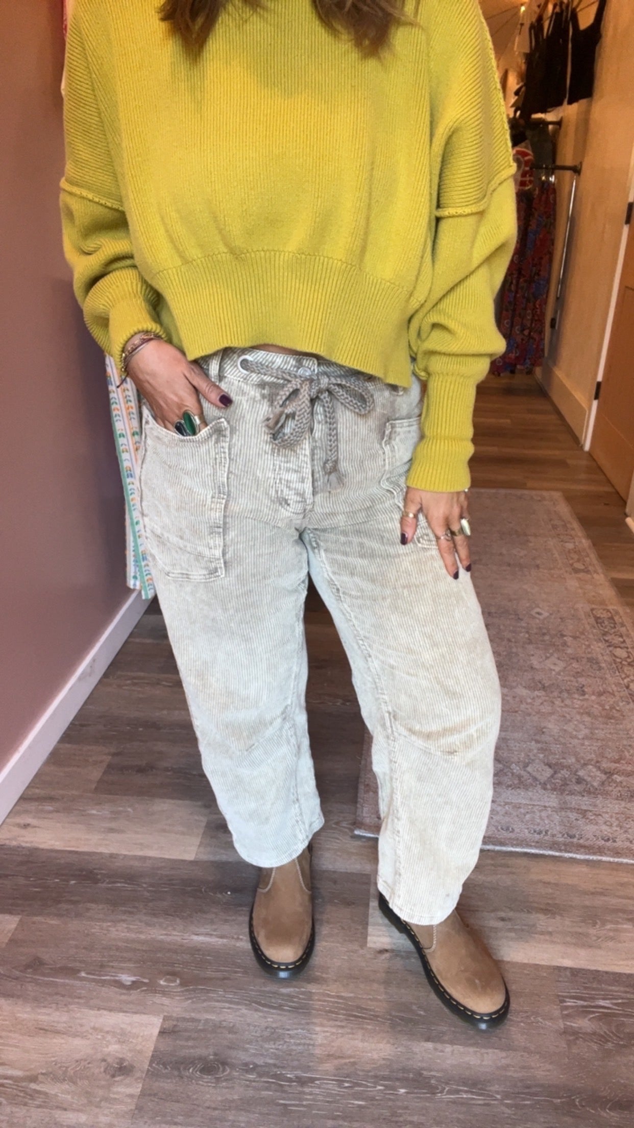 Moxie Barrel corduroy pants