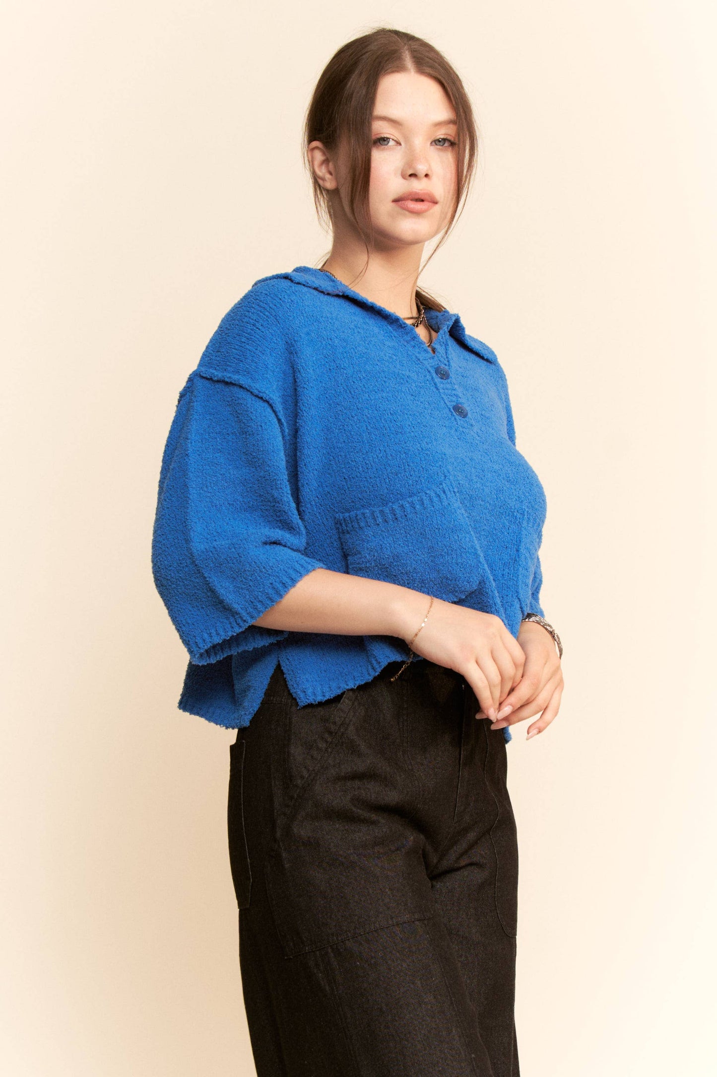 Nora v neck sweater top
