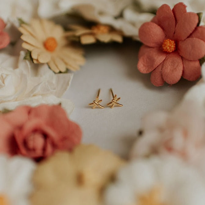 ONLINE EXCLUSIVE - Dragonfly studs