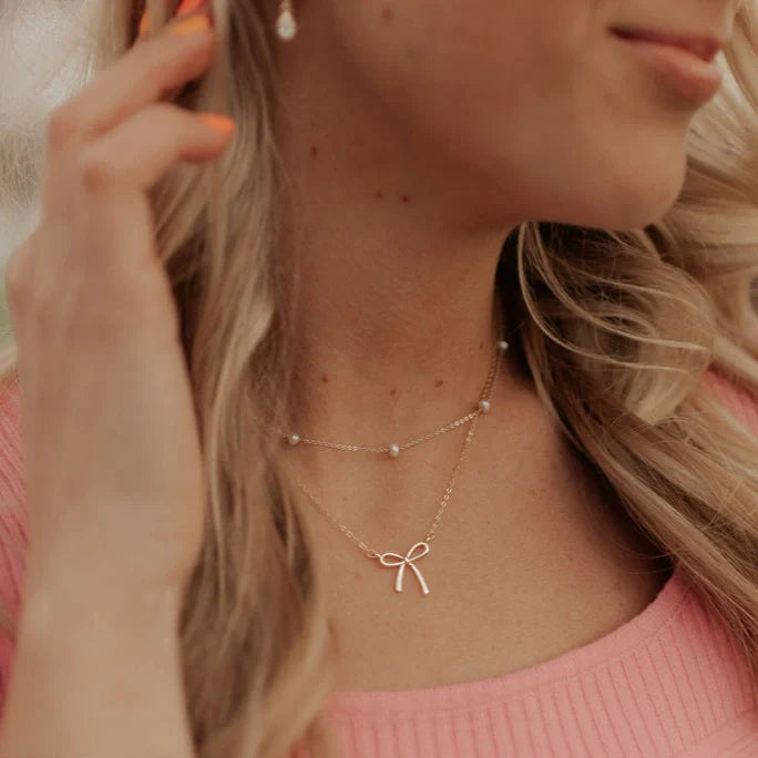 ONLINE EXCLUSIVE Lily Bow Necklace