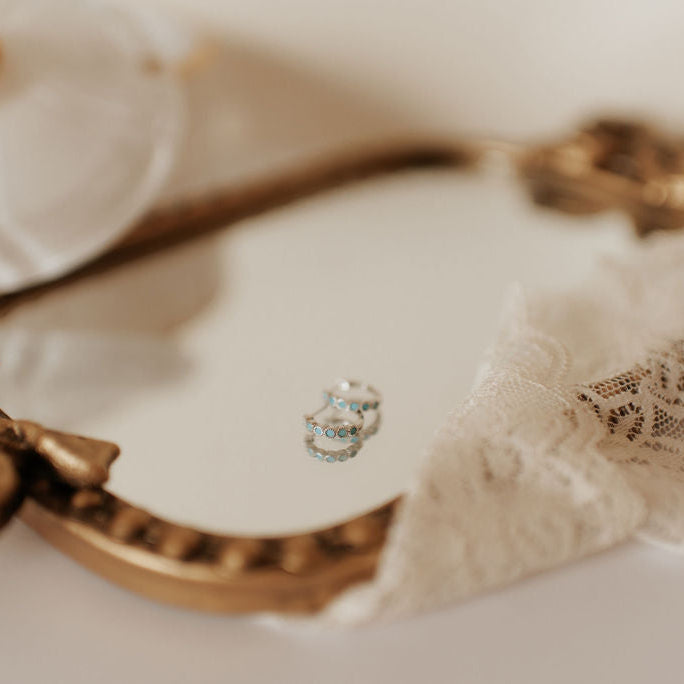 ONLINE EXCLUSIVES Gaby Turquoise Hoops