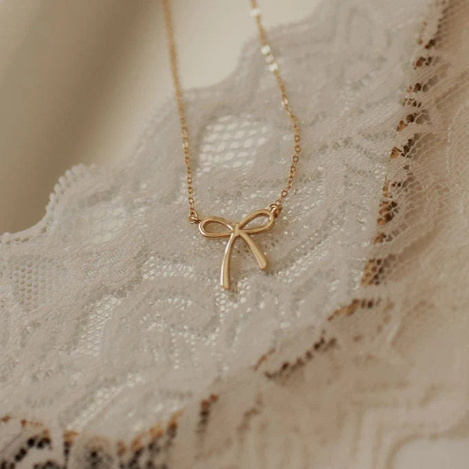 ONLINE EXCLUSIVE Lily Bow Necklace