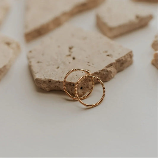 ONLINE EXCLUSIVE Tessa Hoops