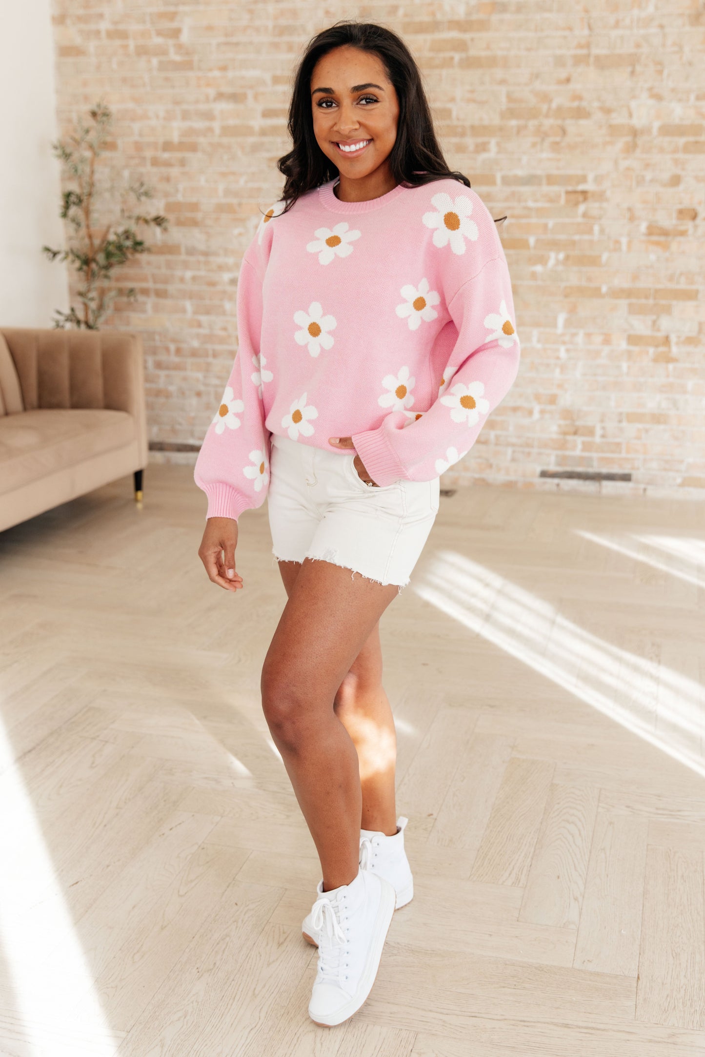 ONLINE EXCLUSIVE Don't Worry About a Thing Floral Sweater
