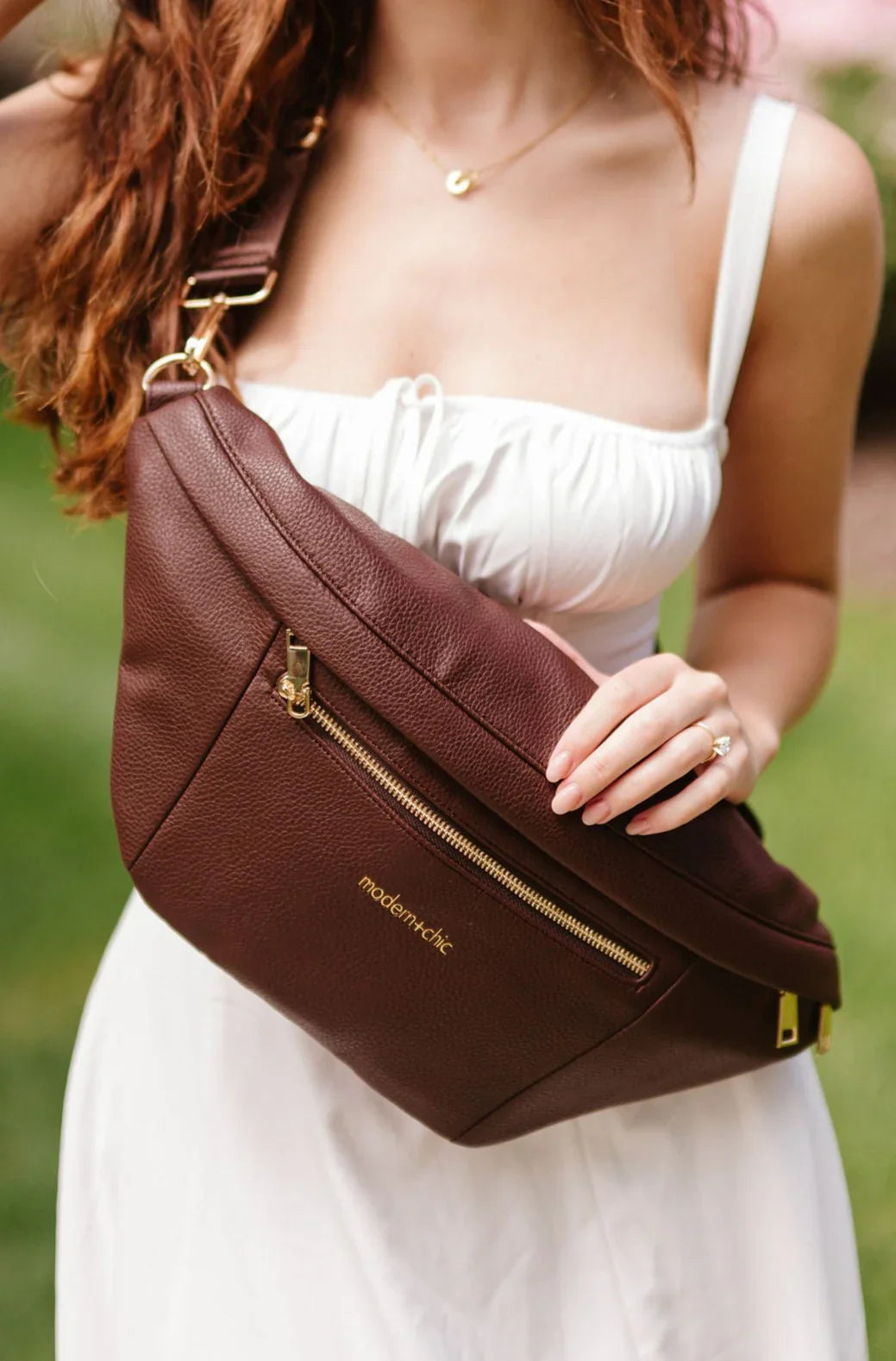 ONLINE EXCLUSIVE Presley Oversized Sling Bag