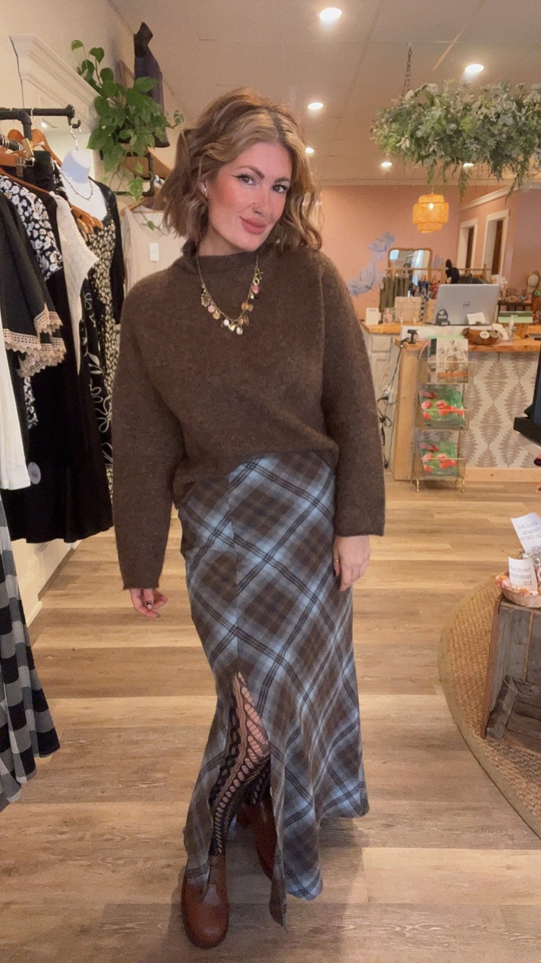 Raven plaid skirt