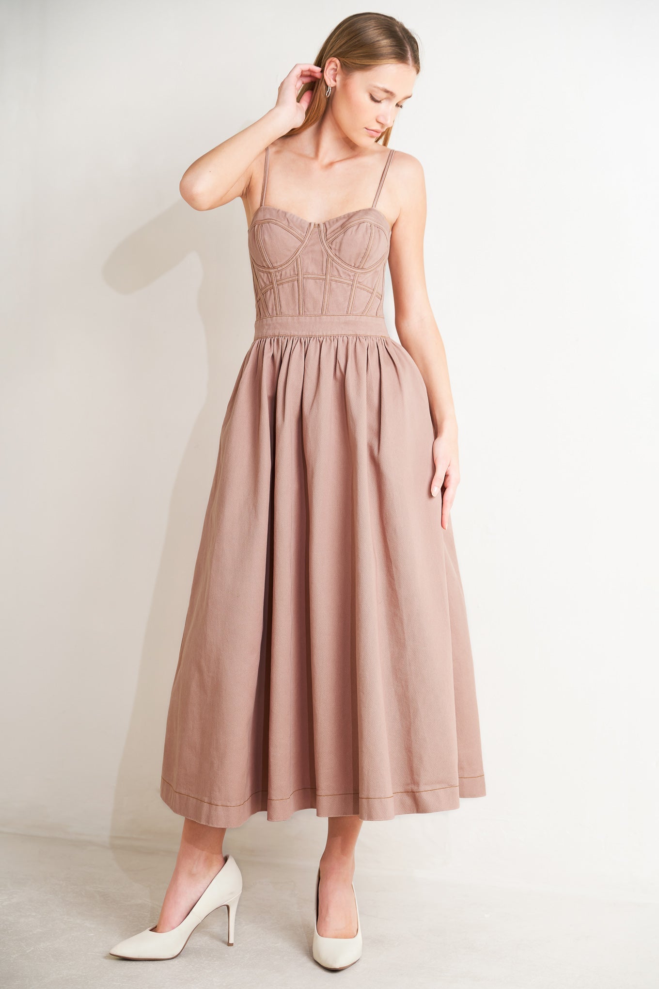 ONLINE EXCLUSIVE - Glam woven twill midi dress