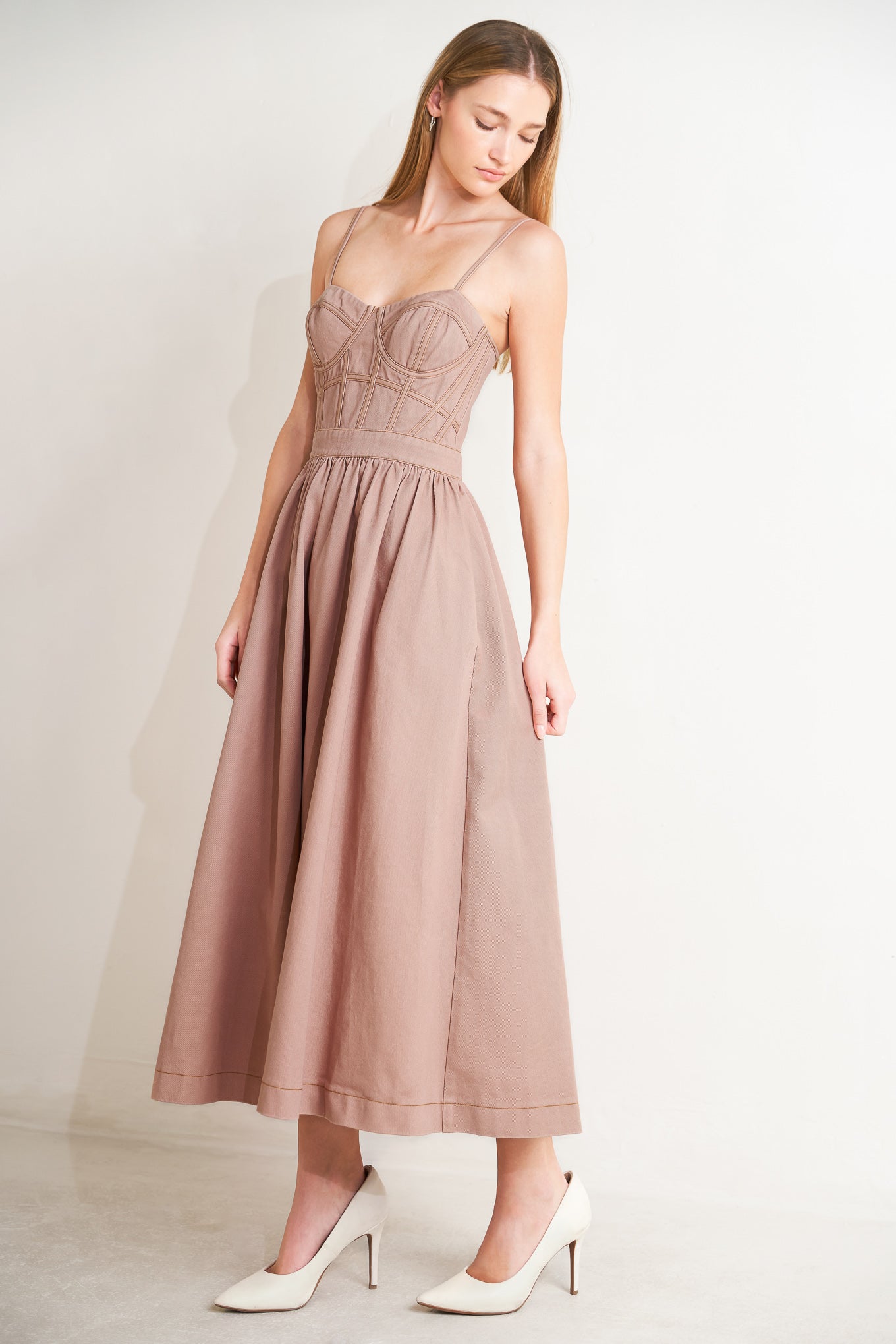 ONLINE EXCLUSIVE - Glam woven twill midi dress