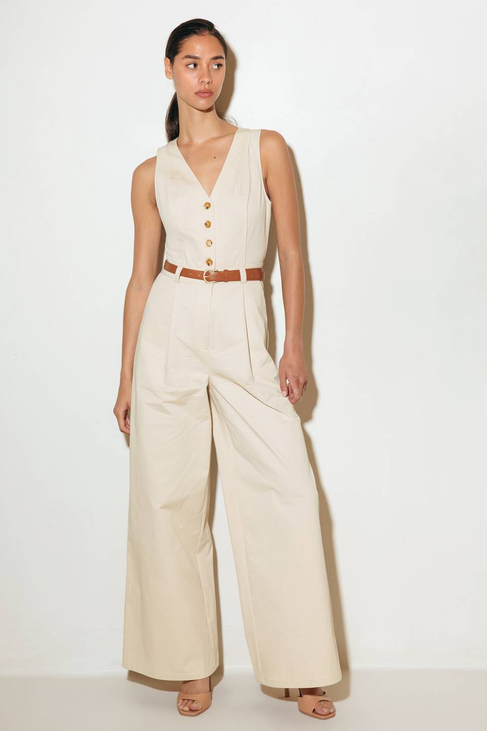 ONLINE EXCLUSIVE - Everyday essential woven jumpsuit