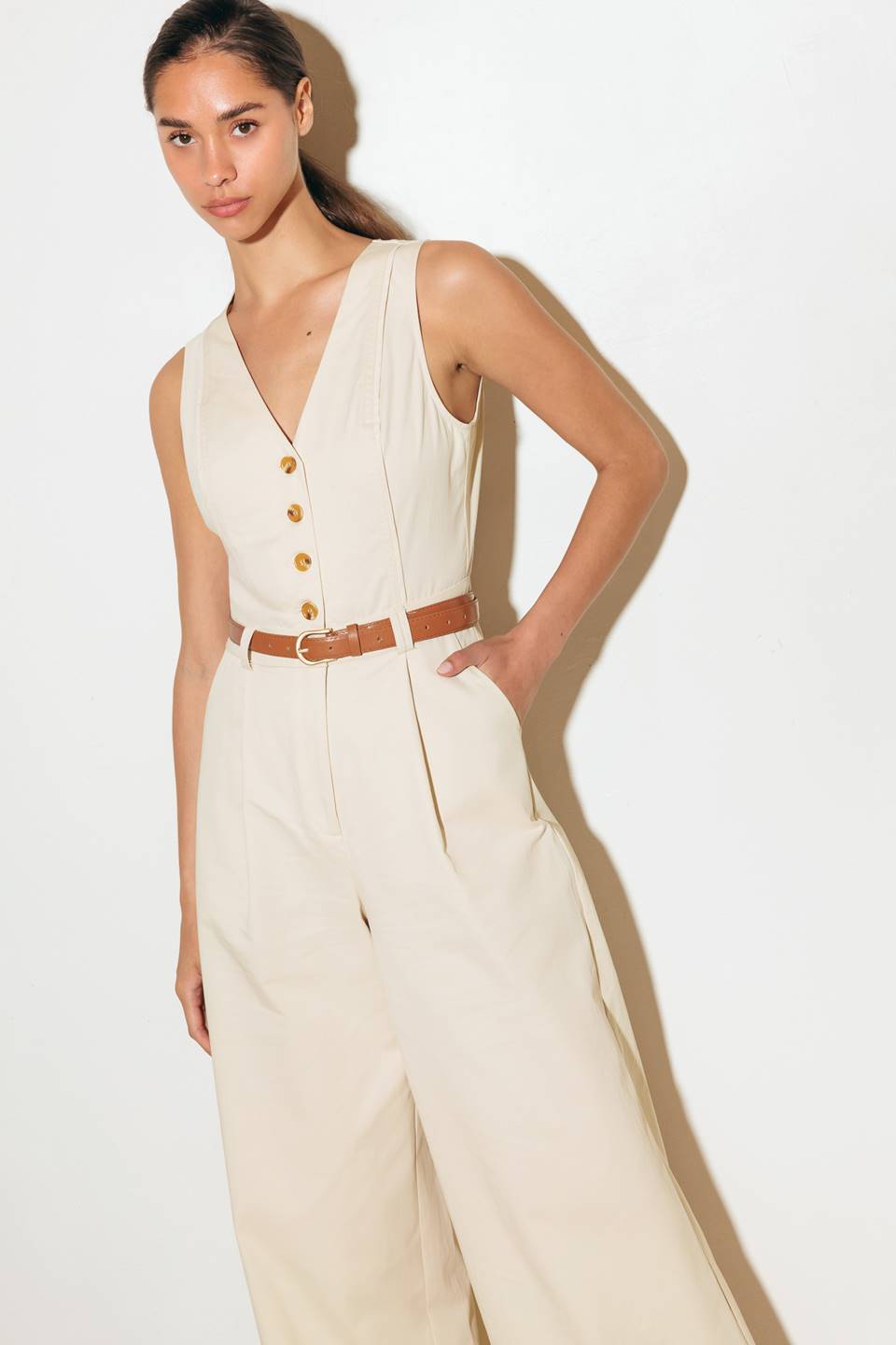 ONLINE EXCLUSIVE - Everyday essential woven jumpsuit