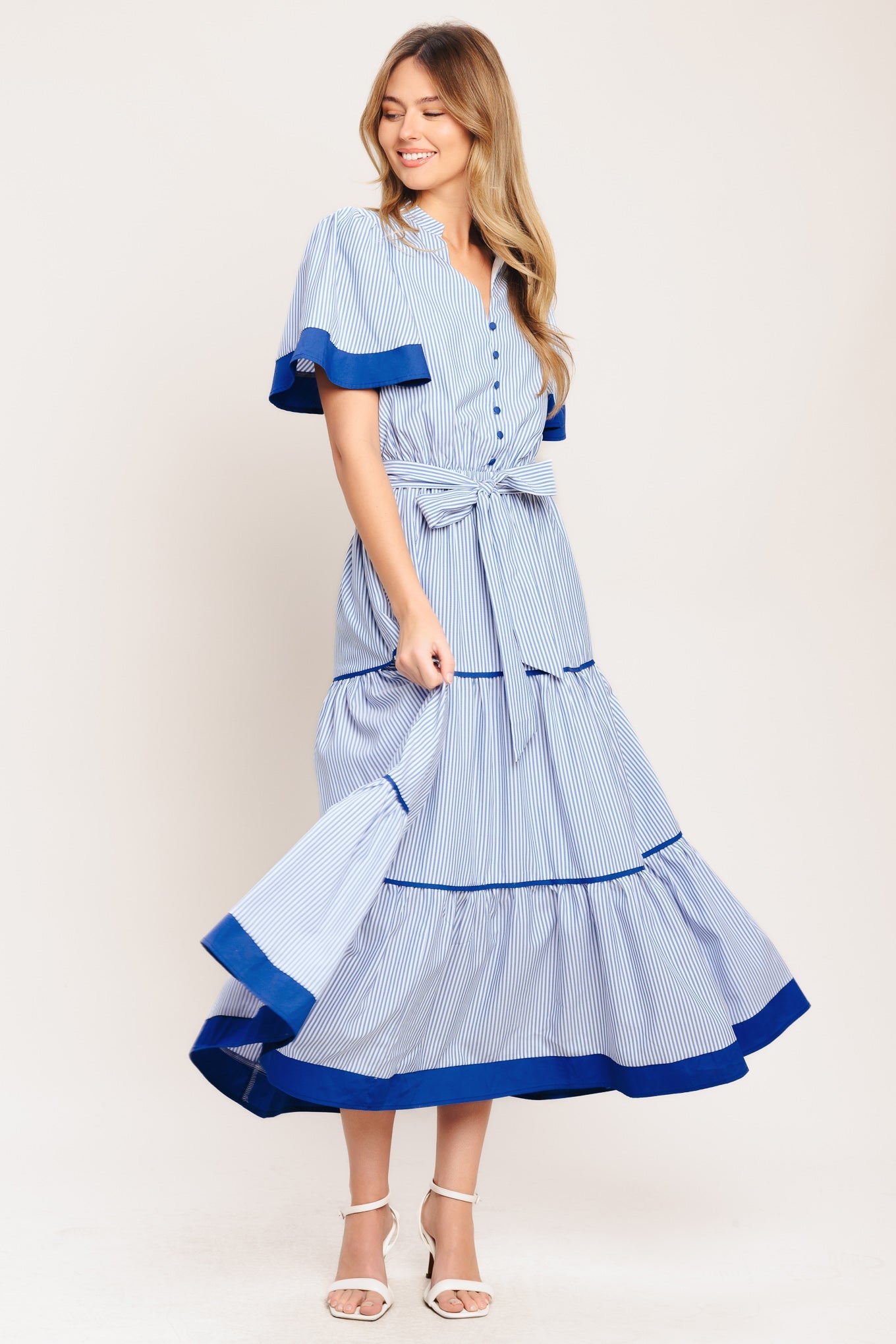 ONLINE EXCLUSIVE - Paris morning midi dress