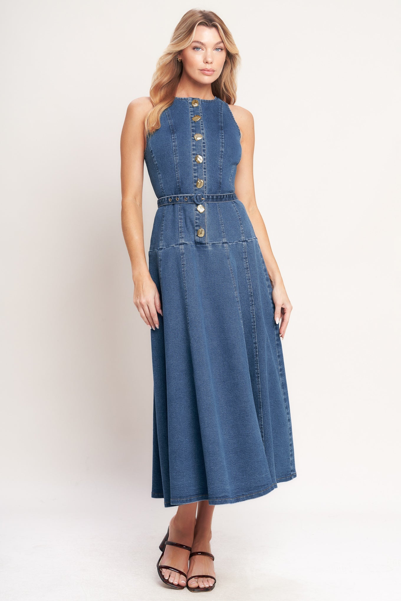 ONLINE EXCLUSIVE - Sunday stroll denim midi dress